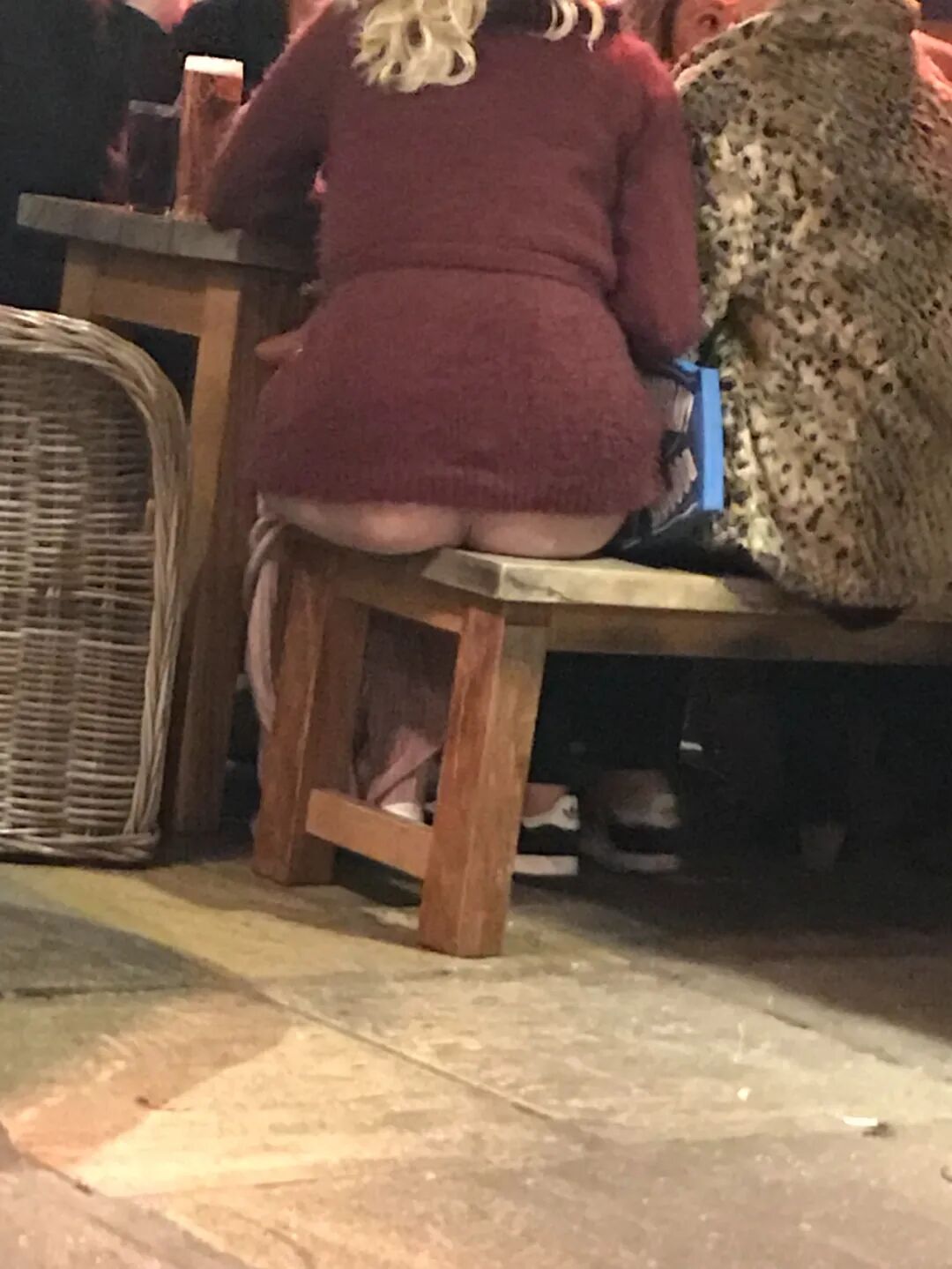 肉色瑜伽裤到底造成了多少误会？